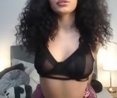Porn cam with naked female - moan_4_you, sex chat in right here:)