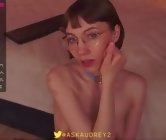 Cam live sex with smart female - askaudrey, sex chat in Planet earth