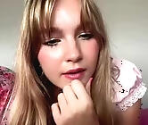 Kittengirlxo's Juyci Girl Live Cam Sex