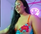 Free voice sex chat with thick female - olivia_a15, sex chat in in your dreams