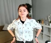 Free sex webcam with female - redhair_dolly, sex chat in Prague, Czechia