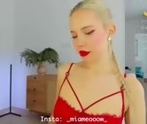 Webcam live sex
 with cream female - brownie_cream, sex chat in chaturbate