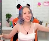 Free webcam sex live with slim female - kateadamsss, sex chat in Siberia